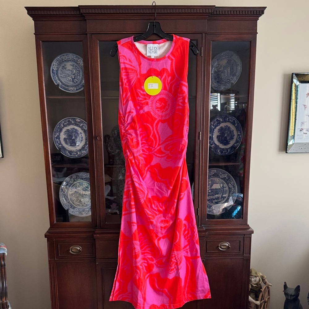 Alwynedr Red & Pink Floral Maxi Dress - Sleeveless Summer Gown